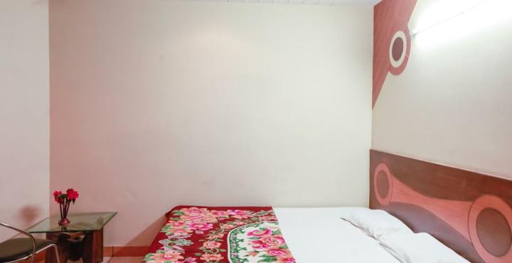 Hotel Fabexpress Alpine à Agra  Extérieur photo
