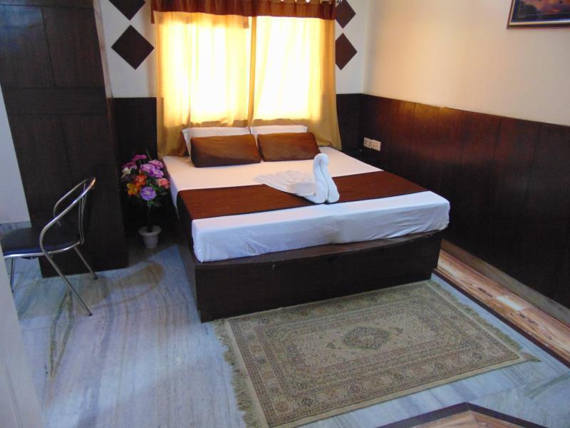 Hotel Fabexpress Alpine à Agra  Extérieur photo